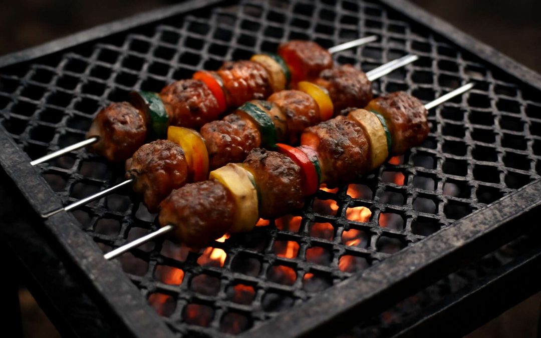 Enhance Your Barbecue with the Durable and Versatile Diamond Mesh Braai Grid for Perfect Grills